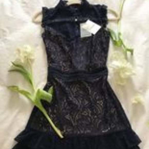Royal blue lace dress - Picture 1 of 5